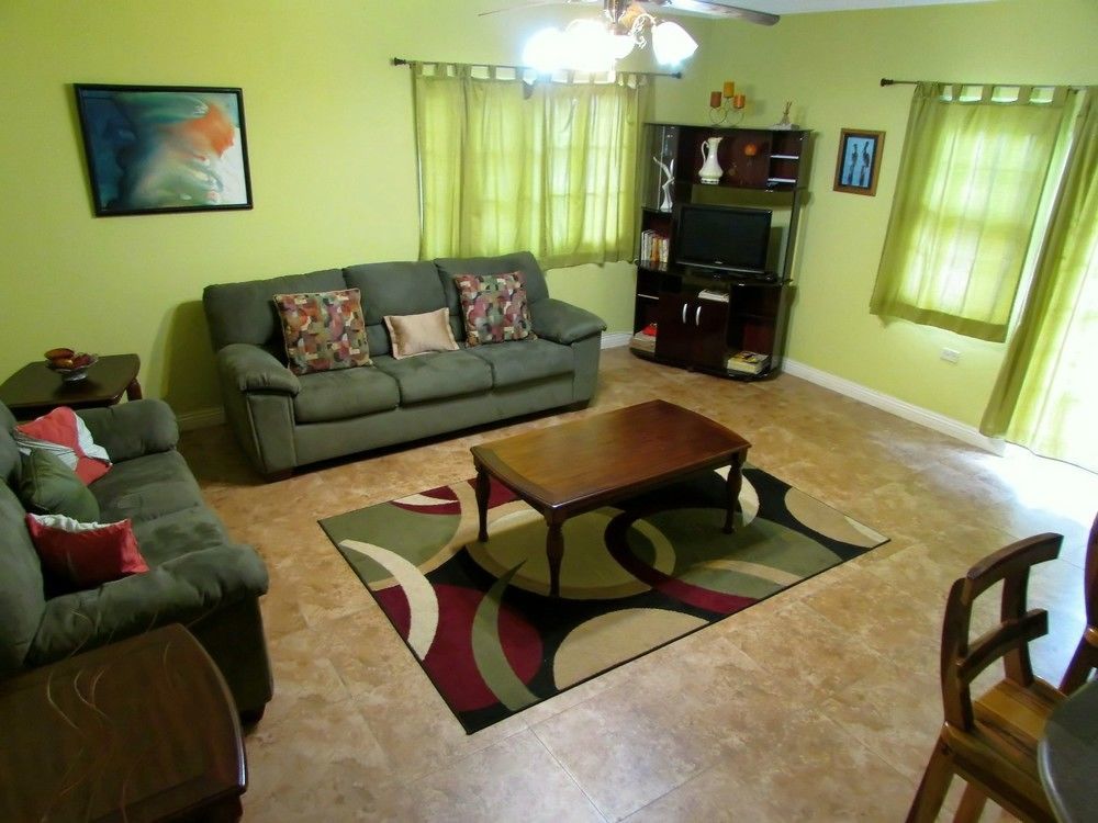 קינגסטון Centrally Located Guest Apartments מראה חיצוני תמונה