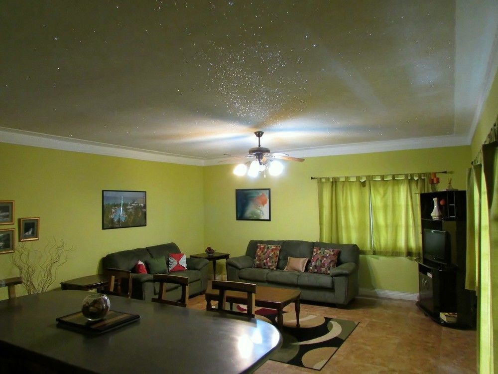 קינגסטון Centrally Located Guest Apartments מראה חיצוני תמונה